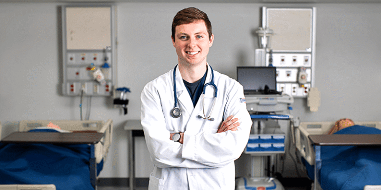 Is Health Science Or Biology Better For Medical School – Find Your Ideal Major!