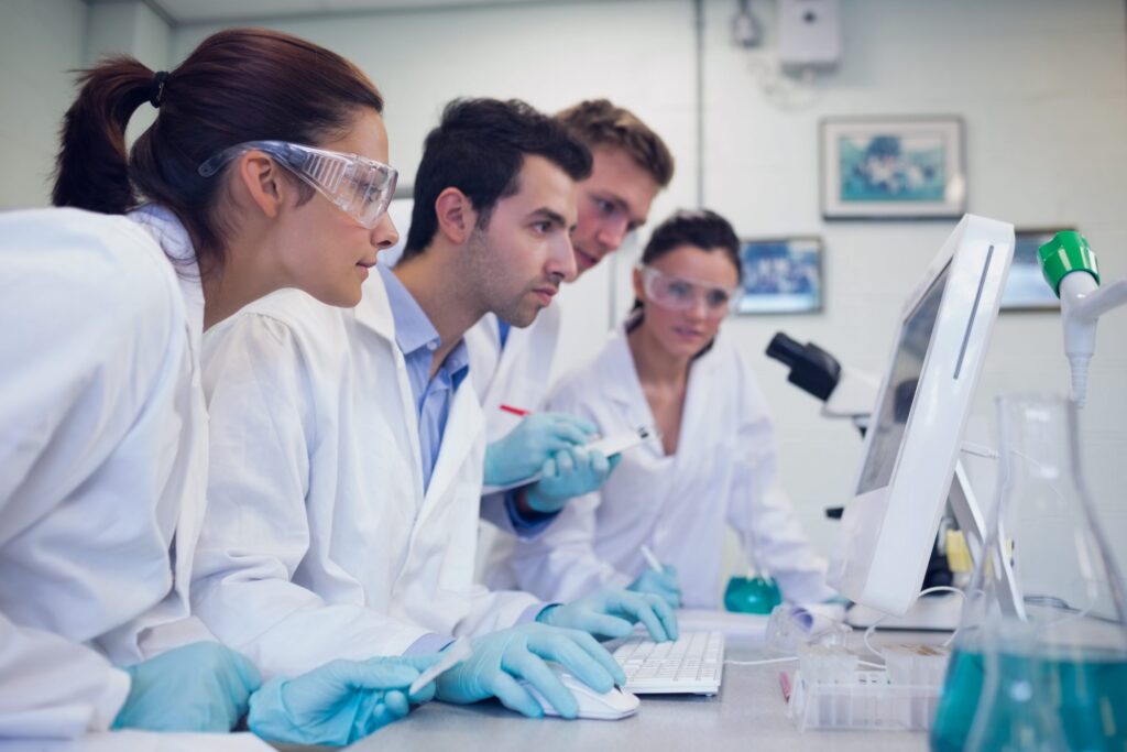 Similarities Between Health Science and Biology: