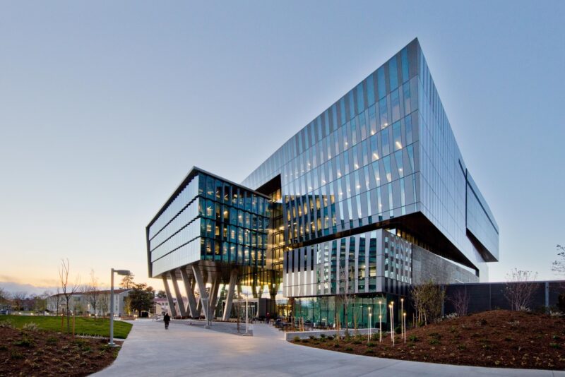 Architecture: Form and Spatial Strategy